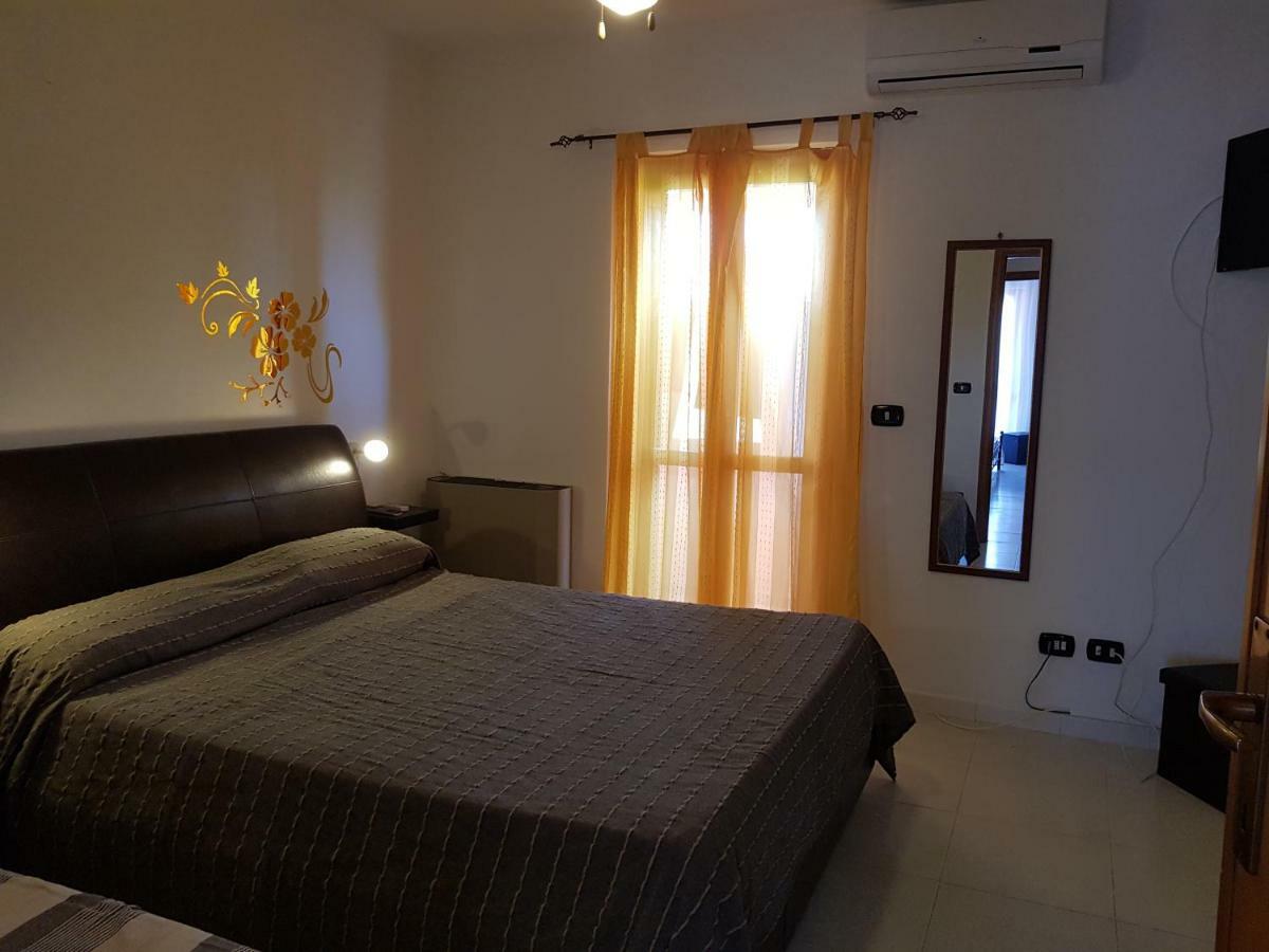 Casa Vacanze Valentina 포르토 콘테 외부 사진